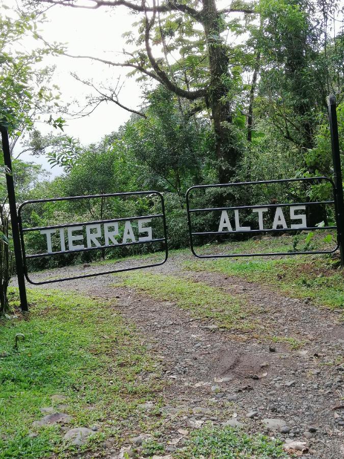 Aves De Tierras Altas Villa Bijagua Exterior foto